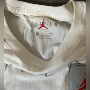 Air Jordan T-shirt , size S , NEVER WORN